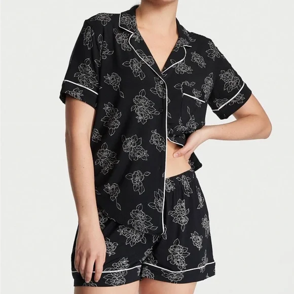 【新品・未着用・タグ付】Victoria’s Secretショート丈PJ Buy Modal Soft Short Pajama Set, Black - Order Pajamas Sets